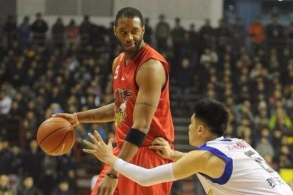 CBA歷史上哪位外援給中國球隊(duì)帶來最大幫助？